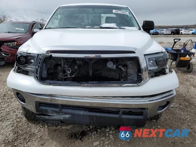 Piąte zdjęcie samochodu w środku: 2013 TOYOTA TUNDRA DOUBLE CAB SR5 VIN:5TFUM5F17DX047462 - miniatura