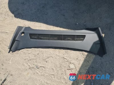 Zdjęcie 13 z 14 samochodu: 2024 TESLA MODEL Y VIN:7SAYGDEE9RA220049 - miniatura