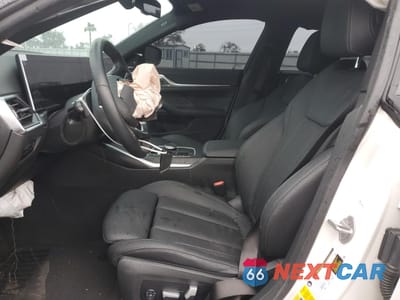 Zdjęcie 7 z 14 samochodu: 2023 BMW I4 EDRIVE 35 VIN:WBY43AW06PFR40668 - miniatura