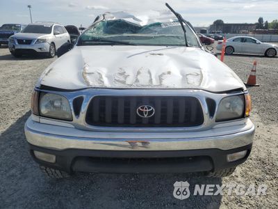Piąte zdjęcie samochodu w środku: 2003 TOYOTA TACOMA XTRACAB VIN:5TEWN72N13Z231751 - miniatura