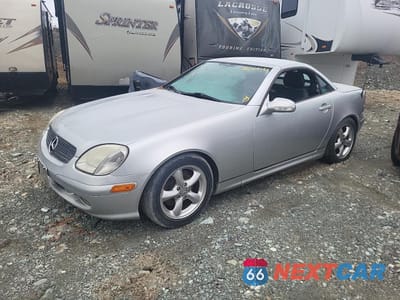2001 MERCEDES-BENZ SLK 320 WDBKK65F91F195046 - główne zdjęcie licytacji z USA - miniatura