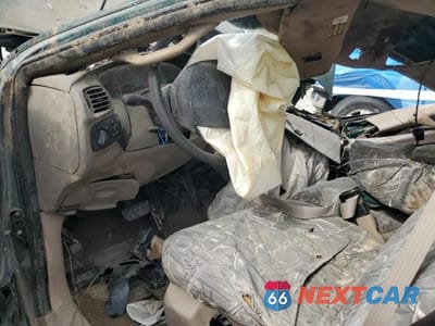 Zdjęcie 9 z 12 samochodu: 2000 FORD F150 VIN:1FTRX17L5YNC15297 - miniatura