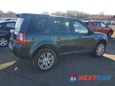 Trzecie zdjęcie samochodu z tyłu: 2010 LAND ROVER LR2 HSE VIN:SALFR2BN1AH199866 - miniatura