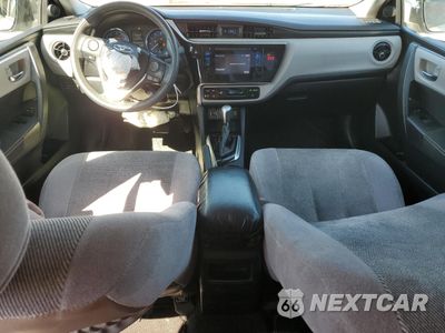 Zdjęcie 8 z 13 samochodu: 2018 TOYOTA COROLLA L VIN:2T1BURHE3JC968621 - miniatura