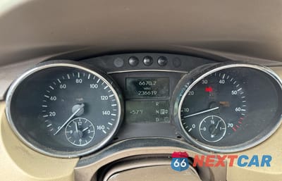 Zdjęcie 8 z 11 samochodu: 2006 MERCEDES-BENZ R 500 VIN:4JGCB75E96A017771 - miniatura
