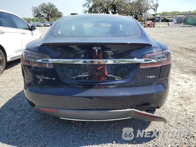 Zdjęcie 6 z 12 samochodu: 2013 TESLA MODEL S VIN:5YJSA1DP8DFP10578 - miniatura