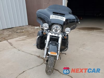 Drugie zdjęcie samochodu z przodu: 2017 HARLEY-DAVIDSON FLHTK ULTRA LIMITED VIN:1HD1KED18HB687287 - miniatura