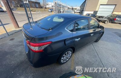 Czwarte zdjęcie samochodu z boku: 2014 NISSAN SENTRA S VIN:3N1AB7AP4EY248917 - miniatura