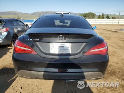Zdjęcie 6 z 12 samochodu: 2018 MERCEDES-BENZ CLA 250 VIN:WDDSJ4EB8JN633444 - miniatura