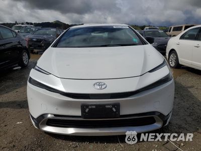 Piąte zdjęcie samochodu w środku: 2024 TOYOTA PRIUS PRIME SE VIN:JTDACACU1R3012248 - miniatura
