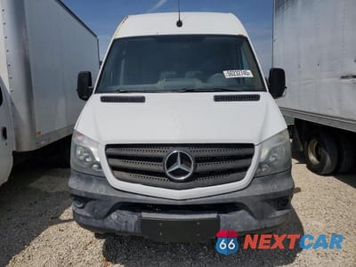 Piąte zdjęcie samochodu w środku: 2017 MERCEDES-BENZ SPRINTER 3500 VIN:WDAPF4CB3HP555158 - miniatura