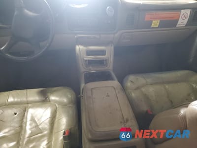 Zdjęcie 8 z 13 samochodu: 2002 CHEVROLET SUBURBAN K1500 VIN:1GNFK16Z62J185806 - miniatura