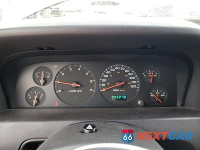 Zdjęcie 9 z 15 samochodu: 2000 JEEP GRAND CHEROKEE LAREDO VIN:1J4GW4856YC420845 - miniatura