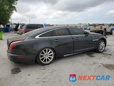 Trzecie zdjęcie samochodu z tyłu: 2011 JAGUAR XJ VIN:SAJWA1CB3BLV17208 - miniatura