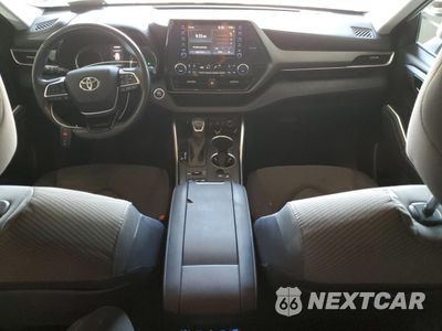 Zdjęcie 8 z 13 samochodu: 2021 TOYOTA HIGHLANDER L VIN:5TDBZRBHXMS532381 - miniatura