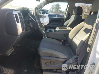 Zdjęcie 7 z 14 samochodu: 2015 GMC SIERRA K1500 SLE VIN:1GTV2UEC3FZ412895 - miniatura