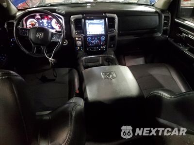 Zdjęcie 8 z 12 samochodu: 2017 RAM 1500 SPORT VIN:1C6RR7MTXHS652822 - miniatura