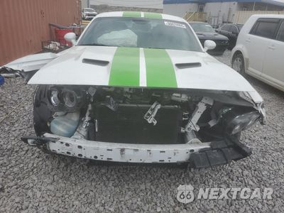 Piąte zdjęcie samochodu w środku: 2018 DODGE CHALLENGER R/T VIN:2C3CDZBT2JH287744 - miniatura