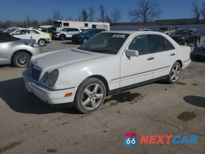 1999 MERCEDES-BENZ E 320 WDBJF65H1XA795972 - główne zdjęcie licytacji z USA - miniatura