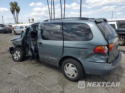 Drugie zdjęcie samochodu z przodu: 1998 TOYOTA SIENNA LE VIN:4T3ZF13C1WU050220 - miniatura