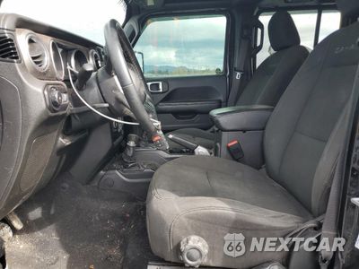 Zdjęcie 7 z 14 samochodu: 2018 JEEP WRANGLER UNLIMITED SAHARA VIN:1C4HJXEG6JW151714 - miniatura