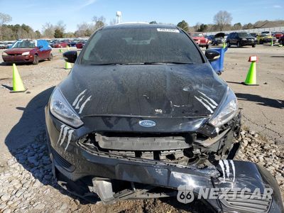 Piąte zdjęcie samochodu w środku: 2016 FORD FOCUS SE VIN:1FADP3F22GL355161 - miniatura