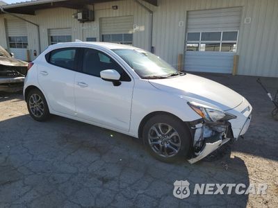 Czwarte zdjęcie samochodu z boku: 2020 TOYOTA YARIS LE VIN:3MYDLBJV8LY708748 - miniatura