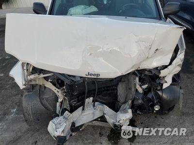 Zdjęcie 12 z 13 samochodu: 2009 JEEP GRAND CHEROKEE LAREDO VIN:1J8GR48K39C539220 - miniatura