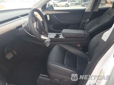 Zdjęcie 7 z 15 samochodu: 2023 TESLA MODEL Y VIN:7SAYGAEE4PF673333 - miniatura