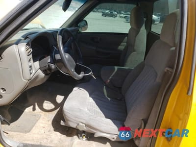 Zdjęcie 7 z 15 samochodu: 2003 CHEVROLET S TRUCK S10 VIN:1GCCS14H438124128 - miniatura