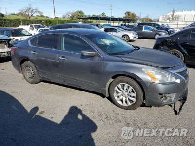 Czwarte zdjęcie samochodu z boku: 2014 NISSAN ALTIMA 2.5 VIN:1N4AL3AP3EN358069 - miniatura