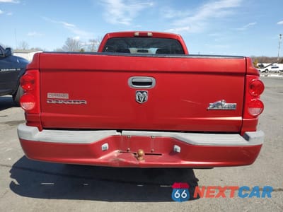 Zdjęcie 6 z 13 samochodu: 2008 DODGE DAKOTA SXT VIN:1D7HE32K78S601576 - miniatura