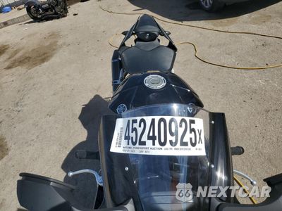 Piąte zdjęcie samochodu w środku: 2024 YAMAHA YZFR1 VIN:JYARN66E2RA003774 - miniatura