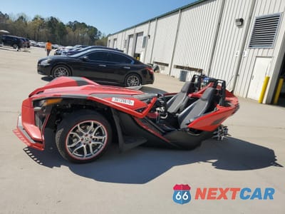 Trzecie zdjęcie samochodu z tyłu: 2021 POLARIS SLINGSHOT VIN:57FAAPGD5M8142314 - miniatura
