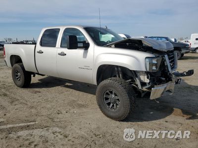 Czwarte zdjęcie samochodu z boku: 2009 GMC SIERRA K2500 SLE VIN:1GTHK53699F144831 - miniatura