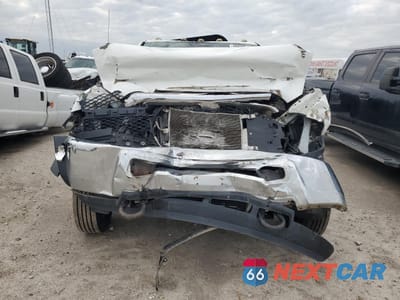 Piąte zdjęcie samochodu w środku: 2015 RAM 5500 VIN:3C7WRMFLXFG516964 - miniatura