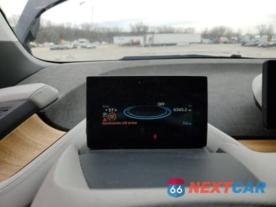 Zdjęcie 9 z 14 samochodu: 2015 BMW I3 REX VIN:WBY1Z4C54FV504473 - miniatura
