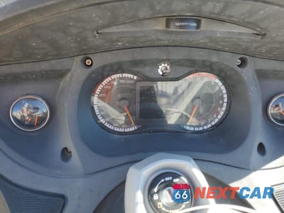 Zdjęcie 7 z 9 samochodu: 2010 CAN-AM SPYDER ROADSTER RTS VIN:2BXJBGC16AV000496 - miniatura
