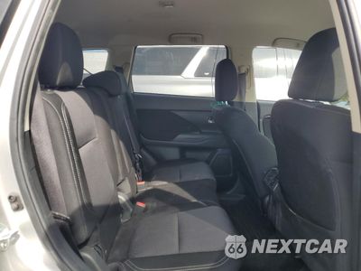 Zdjęcie 10 z 13 samochodu: 2019 MITSUBISHI OUTLANDER ES VIN:JA4AD2A39KZ008149 - miniatura