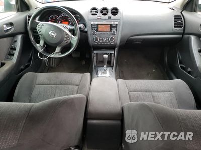 Zdjęcie 8 z 12 samochodu: 2010 NISSAN ALTIMA BASE VIN:1N4AL2AP8AN493939 - miniatura