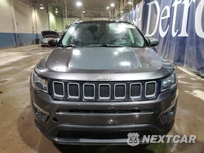Piąte zdjęcie samochodu w środku: 2017 JEEP COMPASS TRAILHAWK VIN:3C4NJDDB8HT667578 - miniatura