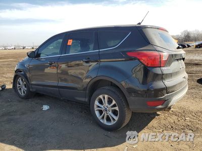 Drugie zdjęcie samochodu z przodu: 2019 FORD ESCAPE SE VIN:1FMCU0GD5KUA68361 - miniatura