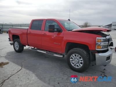 Czwarte zdjęcie samochodu z boku: 2016 CHEVROLET SILVERADO K3500 LT VIN:1GC4KZC81GF167654 - miniatura