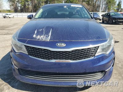 Piąte zdjęcie samochodu w środku: 2018 KIA OPTIMA LX VIN:5XXGT4L36JG274144 - miniatura