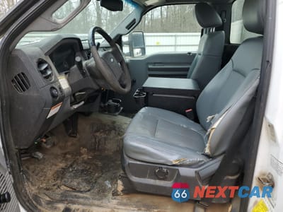 Zdjęcie 7 z 12 samochodu: 2013 FORD F450 SUPER DUTY VIN:1FDUF4GY2DEB11012 - miniatura