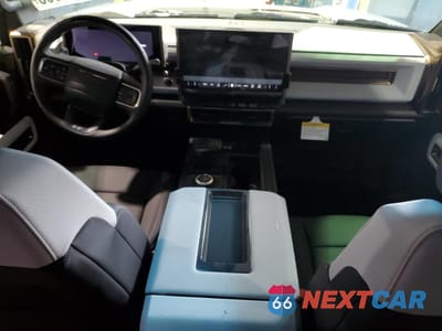 Zdjęcie 8 z 13 samochodu: 2025 GMC HUMMER SUV 2X VIN:1GKT0NDE3SU110735 - miniatura