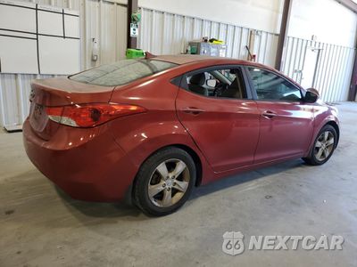 Trzecie zdjęcie samochodu z tyłu: 2013 HYUNDAI ELANTRA GLS VIN:KMHDH4AE3DU557877 - miniatura