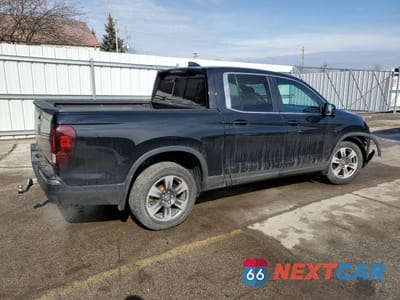 Trzecie zdjęcie samochodu z tyłu: 2019 HONDA RIDGELINE RTL VIN:5FPYK3F63KB009801 - miniatura