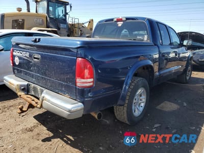 Trzecie zdjęcie samochodu z tyłu: 2016 DODGE DAKOTA QUAD SLT VIN:1B7HL48N02S620632 - miniatura