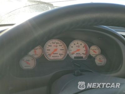 Zdjęcie 9 z 13 samochodu: 2000 FORD MUSTANG GT VIN:1FAFP42X0YF235309 - miniatura